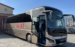 Wyjazdy grupowe integracyjne na narty autokarowe lublin